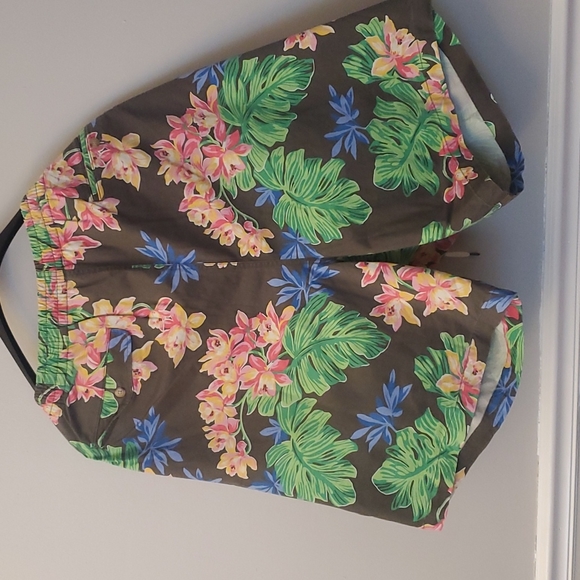 Polo ralph lauren floral design shorts - Picture 2 of 4